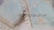 Load image into Gallery viewer, Feather Frost Quilt Combo