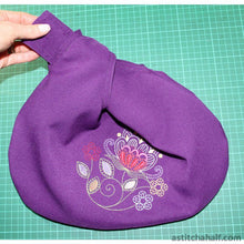Load image into Gallery viewer, Sew Simple Reversible Knot-bag
